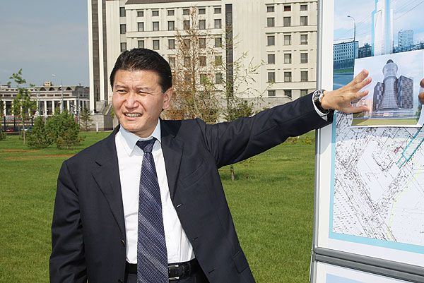 Ilyumzhinov resigns… or does he? (updated)