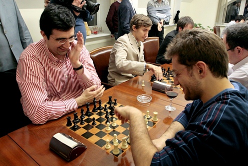 Chess Terminator' robot takes on former champ Kramnik in blitz match