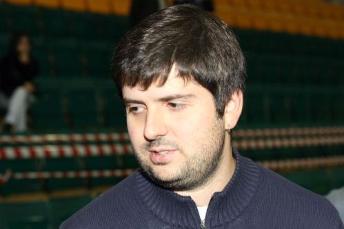 Peter Svidler has managed to turn it around and end the month