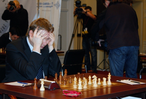 http://chessintranslation.com/wp-content/uploads/2010/11/Shirov-RCF.jpg