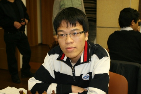 Le Quang Liem sinks two places in World Chess rankings