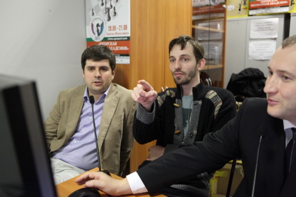 Grischuk has seen the light... while commentating on Ponomariov - Ivanchuk with Svidler and Konstantin Landa